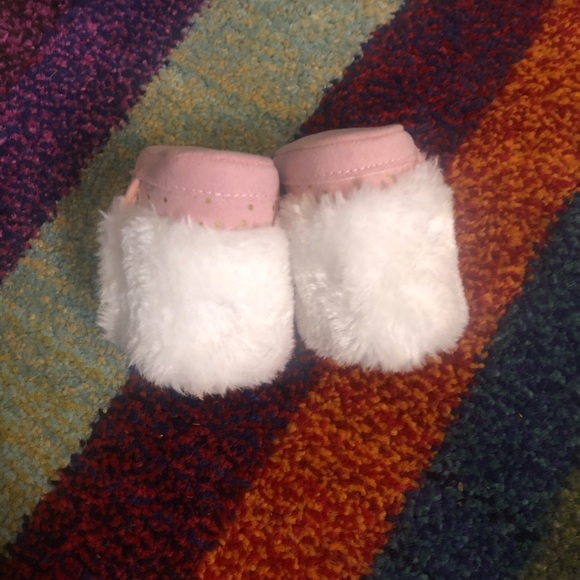 PINK BABY BOOTIES WITH FUR - Picture 8 of 8